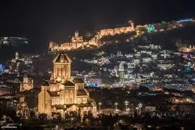 تور 4 روزه تفلیس ویژه پاییز 1404